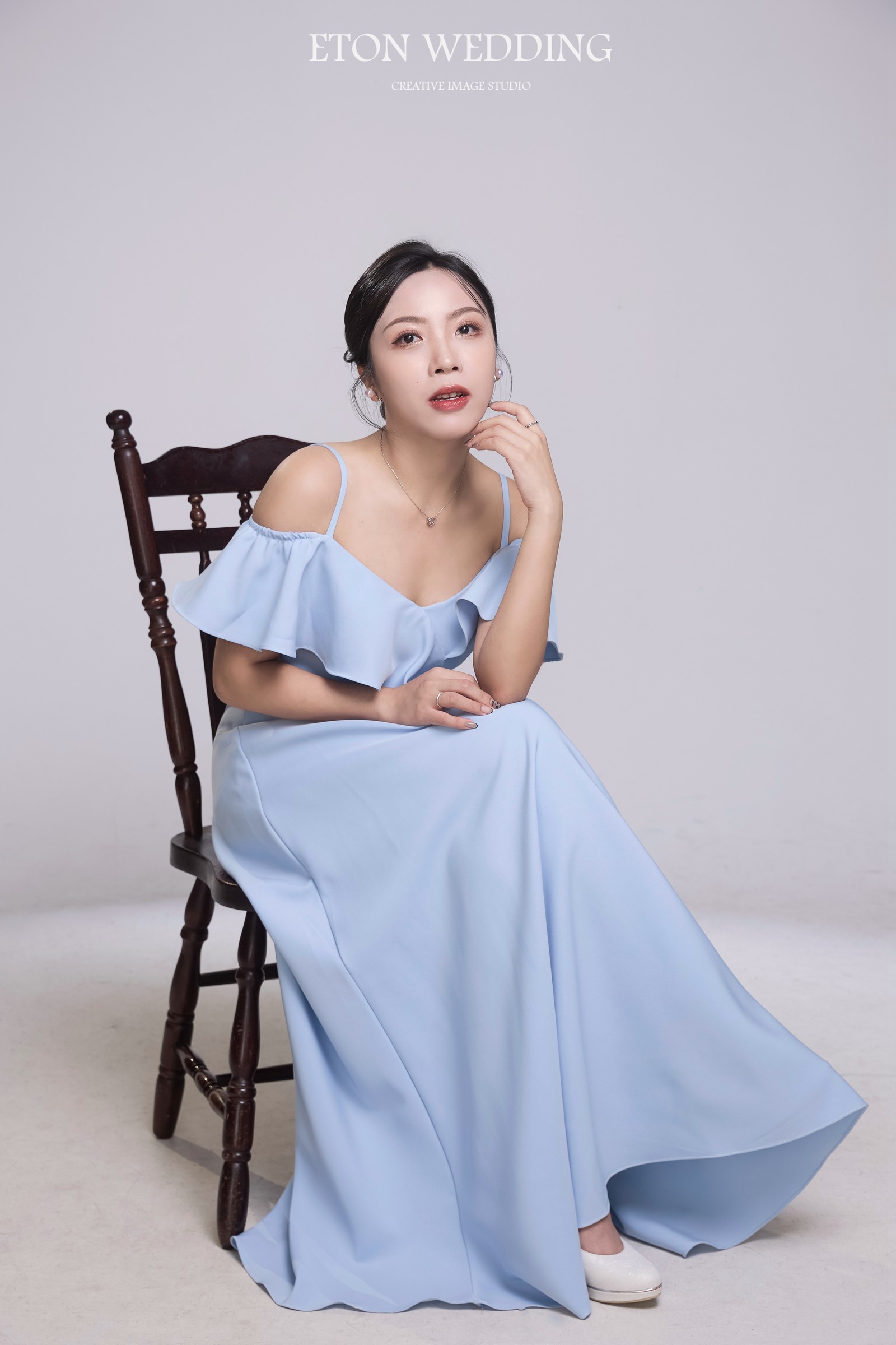 伴娘小禮服,小禮服,短版禮服,表演禮服,小禮服推薦,小禮服價格,小禮服出租,小禮服 款式,洋裝小禮服,伴娘 小禮服